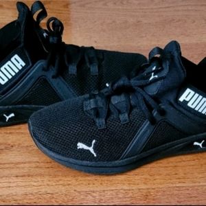 Selling Puma Soft Comfort Plus